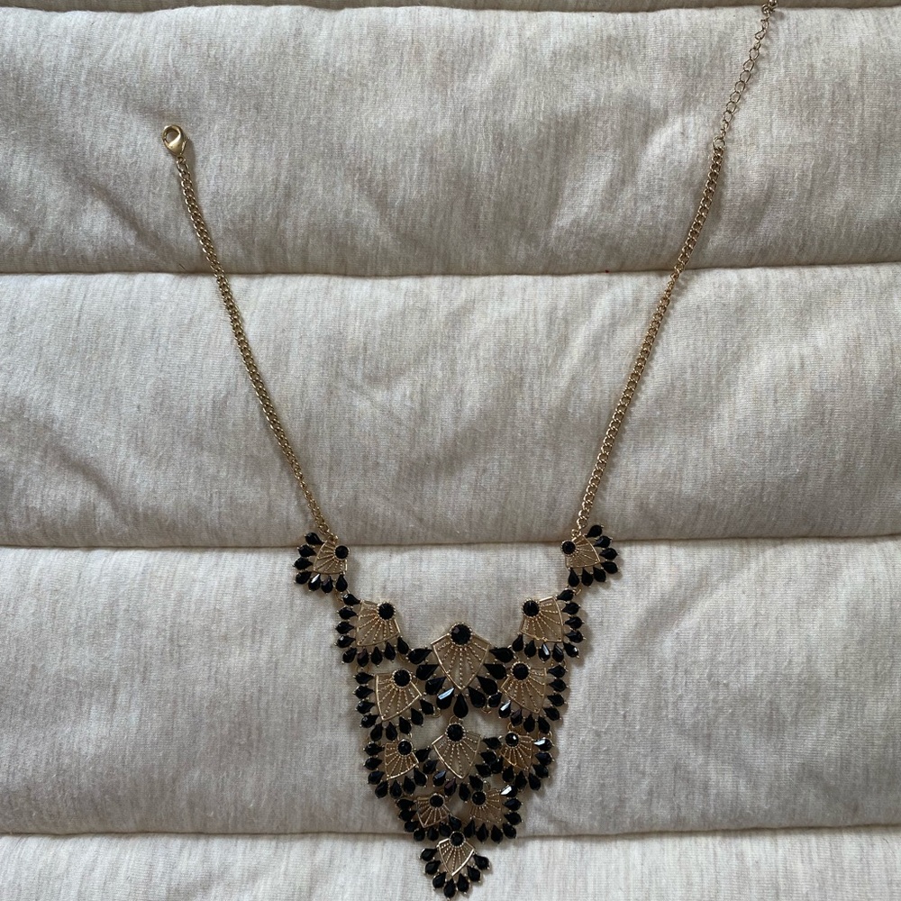 Variety pack necklaces